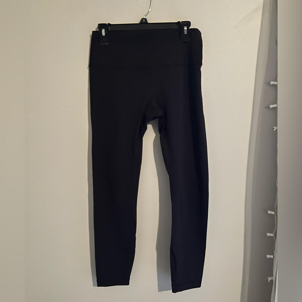 Classic black Lululemonn leggings
